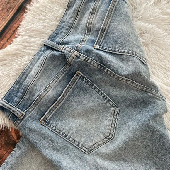 Pistola Arielle Scissor Cut Hem Jean in IndigoWash